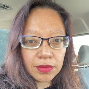 Meet your Posher, Paola